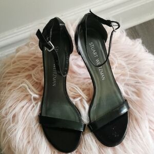 Stuart Weitzman Designer nudist patent leather sandals. Size 5.